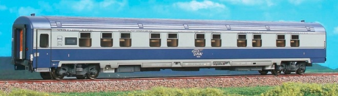 Passenger sleeping car type AVA 200<br /><a href='images/pictures/Amintiri_Feroviare/AF20094.jpg' target='_blank'>Full size image</a>